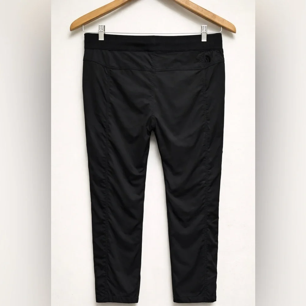 Aphrodite 2.0 Capri Pants The North Face  Size S